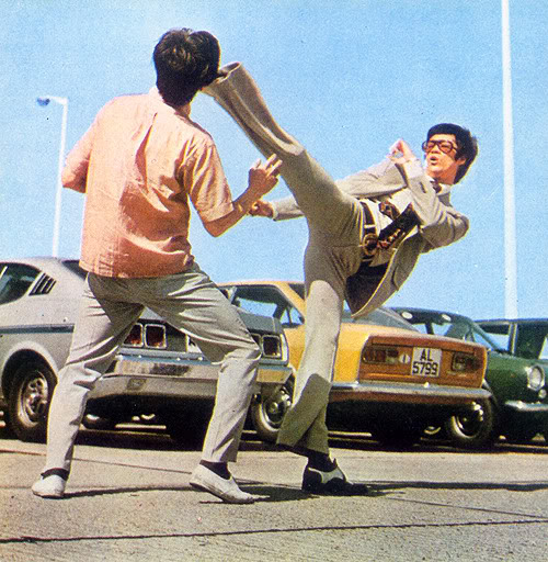 bruce lee kicking wu ngan