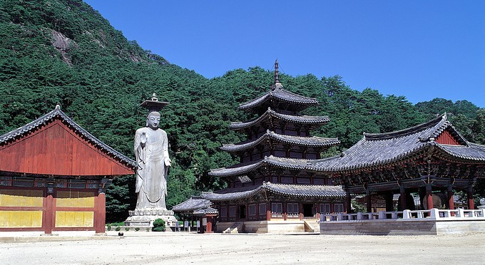 Pagoda in The Game of Death